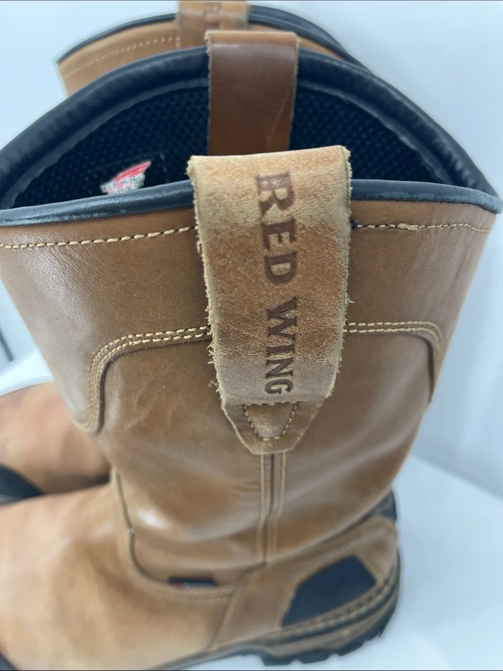 Red Wing BOOTS 11.5 2E  Tan Leather Pull-On Work Boots MENS ALUMINUM Toe 4448